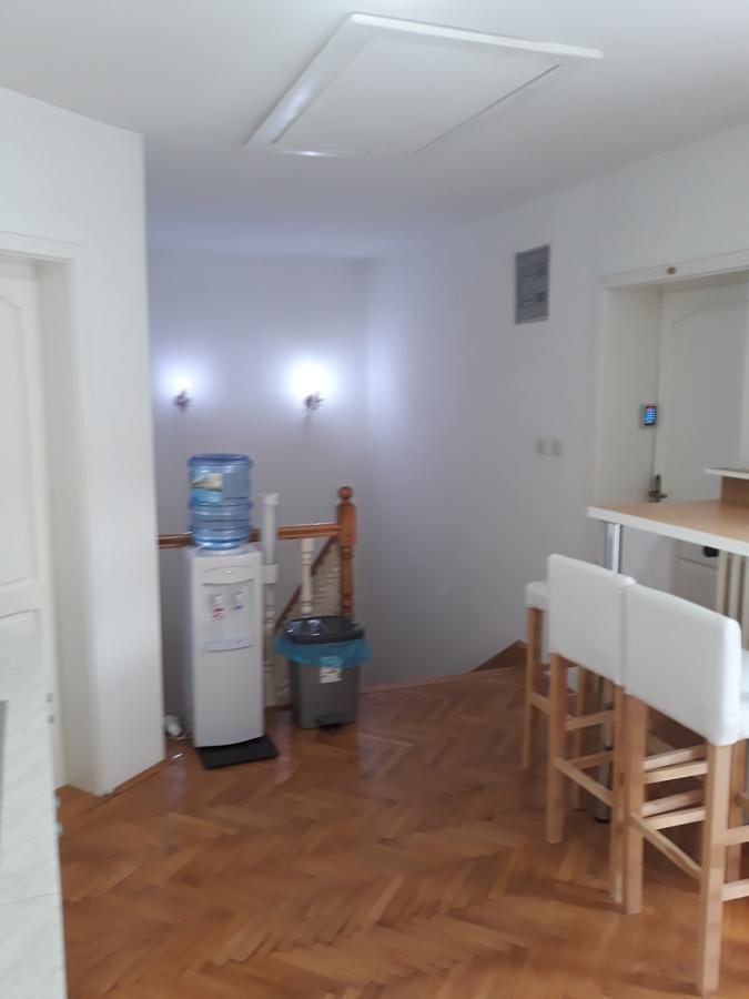 נובי סאד Hostel Corner 021 מראה חיצוני תמונה