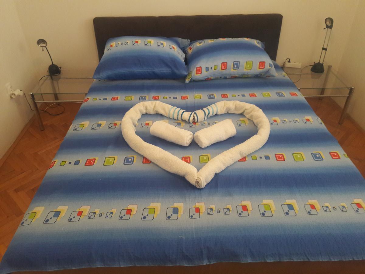 נובי סאד Hostel Corner 021 מראה חיצוני תמונה