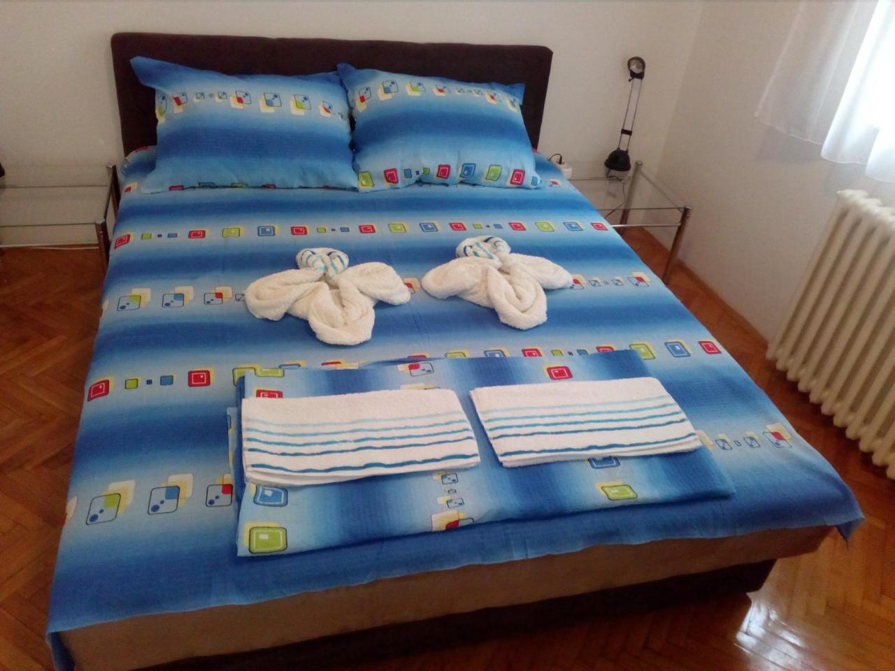 נובי סאד Hostel Corner 021 מראה חיצוני תמונה